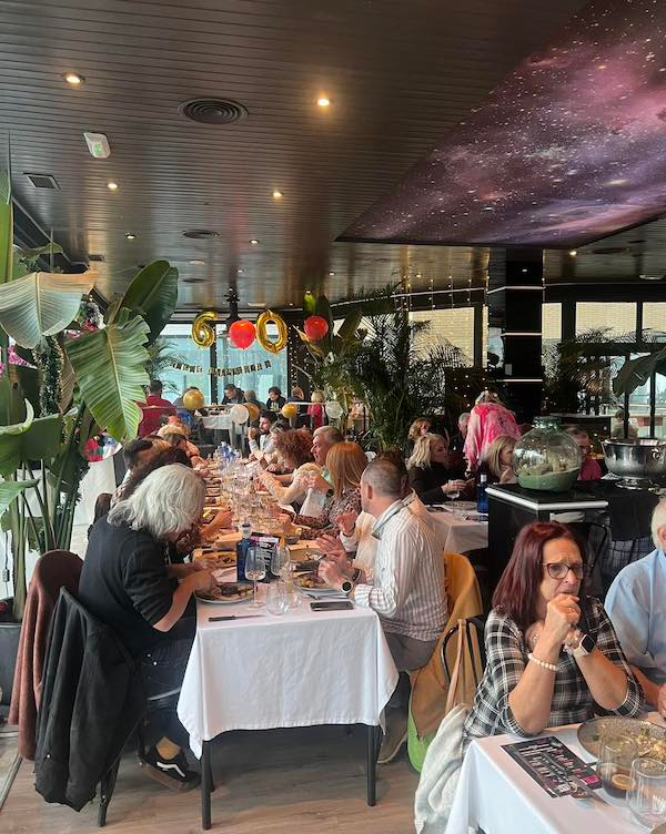 Aquarium Restaurant & Cocktail Bar